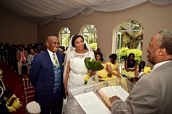 Temba Gola renews vows